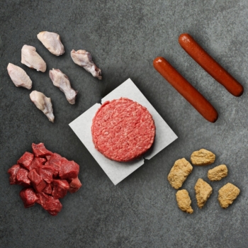 Overhead graphic of Footie Feast Box, including chicken wings, burgers, hot dogs, steak bites and cr