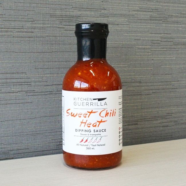 a bottle of sweet chili heat dipping sauce